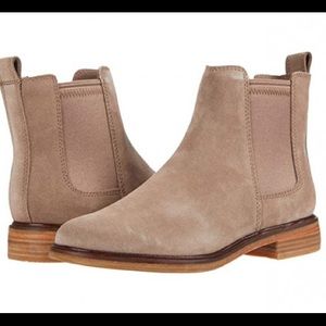 Clarks Clarkdale Arlo Boot - pebble suede- 8